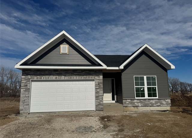 Property at 145 NW Rolling Cir, Waukee, IA 50263, 3 beds, 2 baths