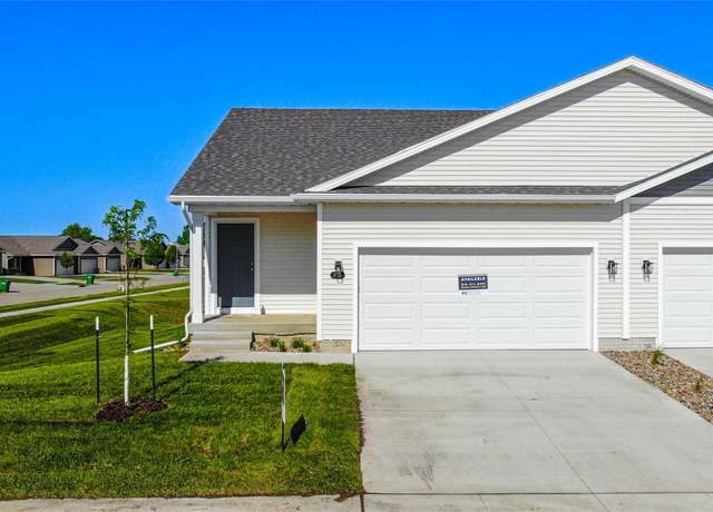 Property at 706 Caliburn St, Pleasant Hill, IA 50327, 3 beds, 3 baths