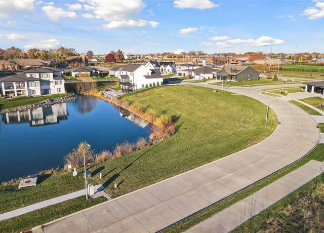 Property at 1060 Myles Ct, Waukee, IA 50263