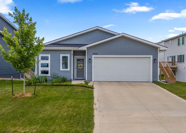 Property at 16660 Mill Pond Dr, Urbandale, IA 50323, 3 beds, 2.5 baths