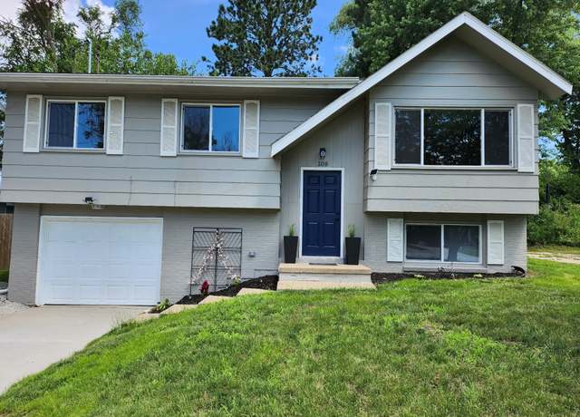 Property at 108 E Philip St, Des Moines, IA 50315, 4 beds, 2 baths