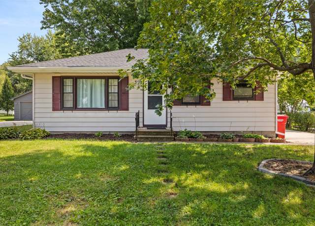 Property at 308 N 2nd Ave, Huxley, IA 50124, 2 beds, 1 bath