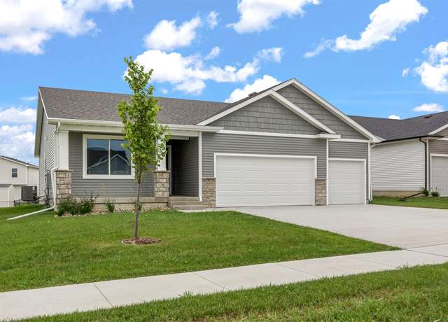 Property at 1939 Tuscany Dr SE, Altoona, IA 50009, 3 beds, 2 baths