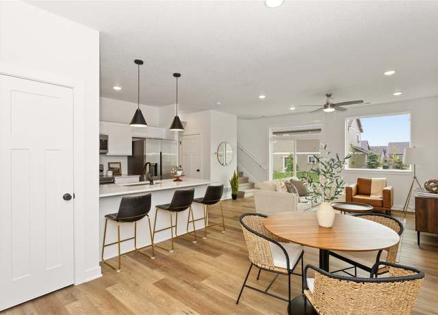 Property at 209 NW Waverly Dr, Waukee, IA 50263, 2 beds, 1.5 baths