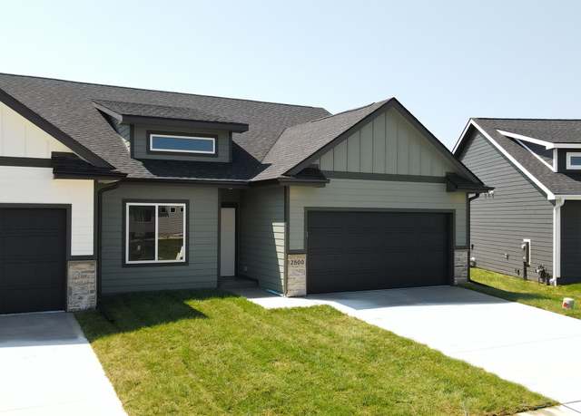 Property at 2500 NE 6th St, Grimes, IA 50111, 3 beds, 3 baths