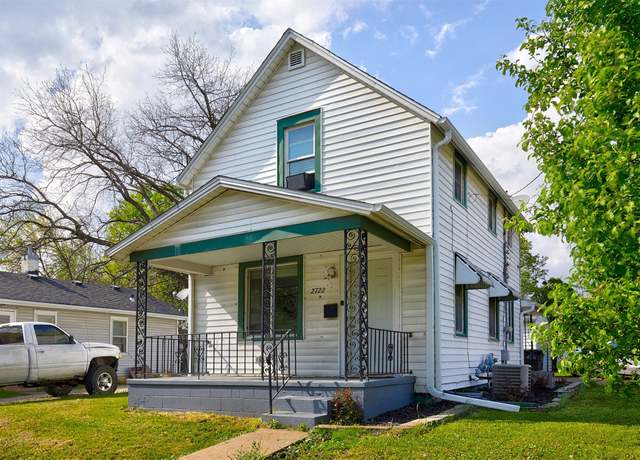Property at 2722 Maple St, Des Moines, IA 50317, 2 beds, 1 bath