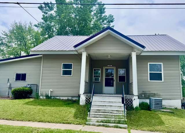 Property at 1512 Osceola Ave, Chariton, IA 50049, 2 beds, 1 bath