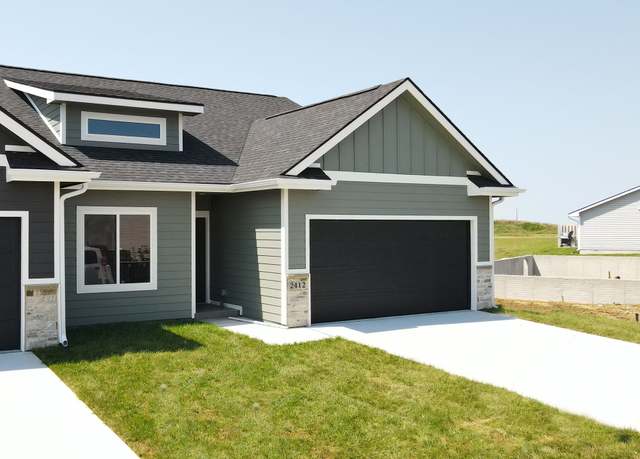 Property at 2412 NE 6th St, Grimes, IA 50111, 3 beds, 3 baths