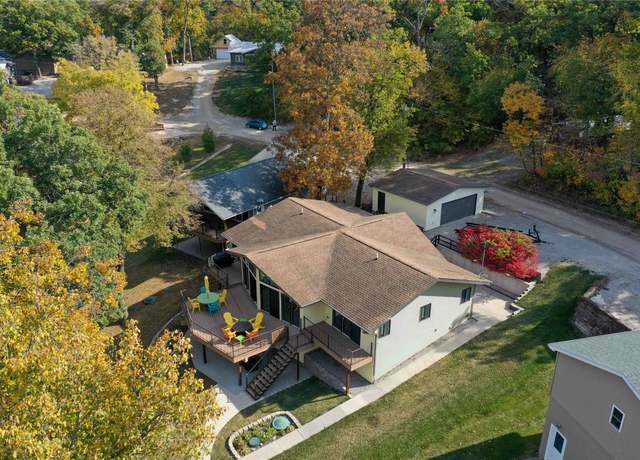 Property at 123 Cottage Ln, Montezuma, IA 50171, 4 beds, 3.5 baths