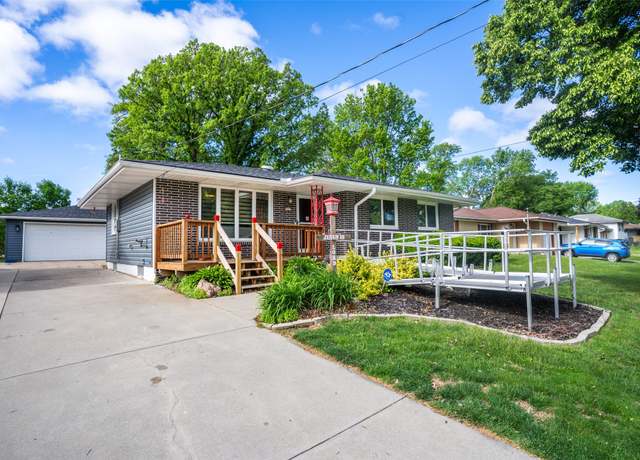 Property at 3223 Hull Ave, Des Moines, IA 50317, 3 beds, 2 baths