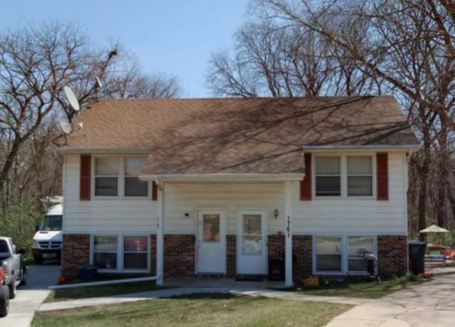 Property at 1761 E Lacona Ave, Des Moines, IA 50320