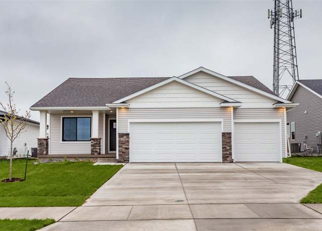Property at 1178 NW Petersen Dr, Waukee, IA 50263, 4 beds, 3 baths