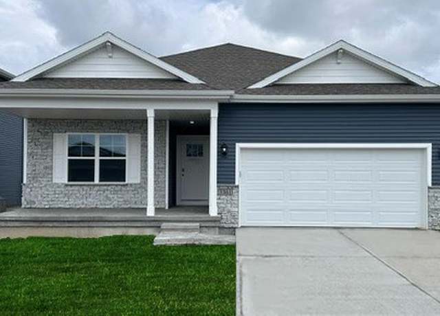 Property at 16816 Plum Dr, Urbandale, IA 50322, 4 beds, 3 baths