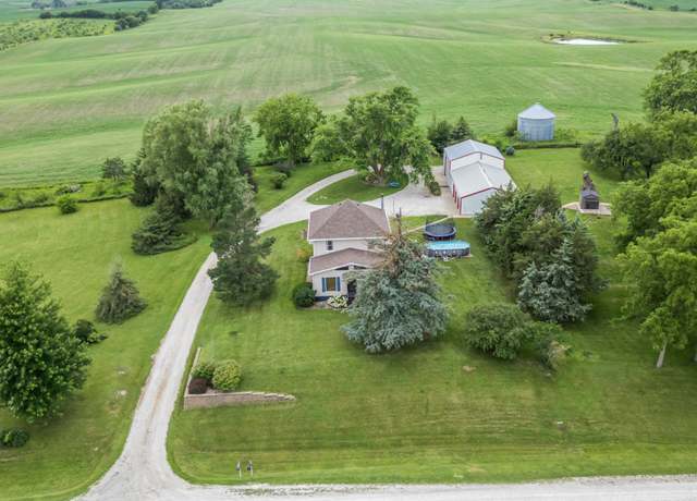 Property at 2543 Trenton Ave, Greenfield, IA 50849, 3 beds, 2 baths