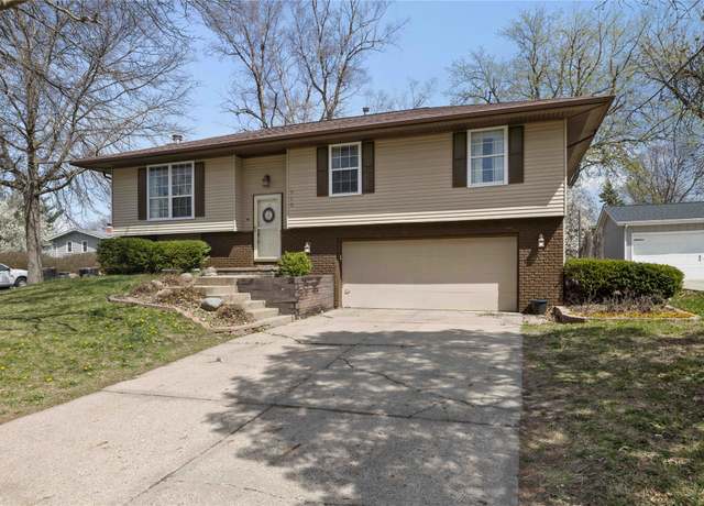 Property at 313 NW Bramble Rd, Ankeny, IA 50023, 3 beds, 2 baths