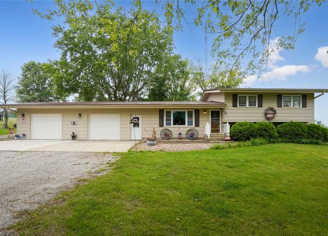 Property at 23873 160th Ave, Centerville, IA 52544, 3 beds, 1.5 baths