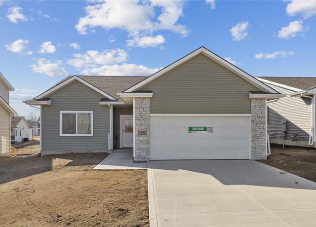 Property at 908 Spruce Ave, Norwalk, IA 50211, 4 beds, 3 baths