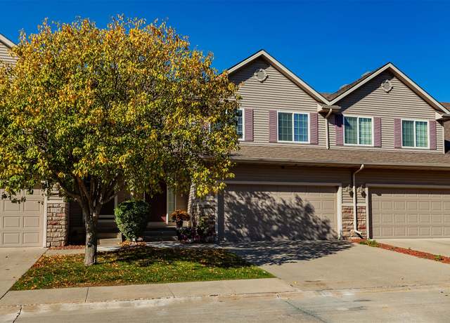 Property at 2232 Bayberry Ln NW, Ankeny, IA 50320, 3 beds, 2.5 baths