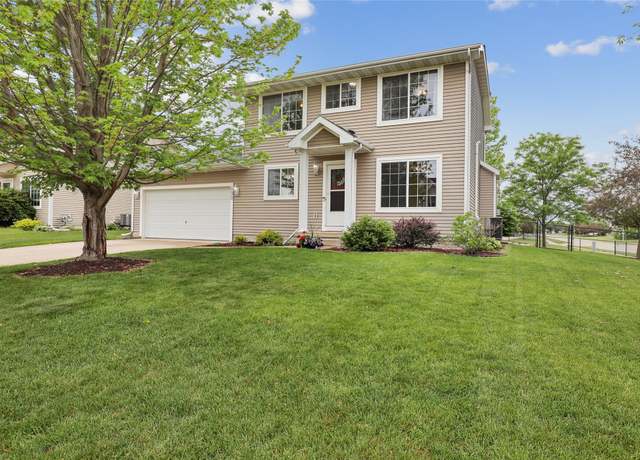 Property at 490 SE Carefree Ln, Waukee, IA 50263, 3 beds, 2.5 baths