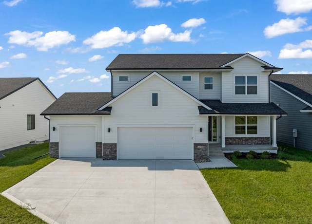 Property at 9628 NW 82nd Ave, Johnston, IA 50131, 5 beds, 4 baths