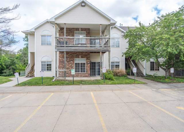 Property at 2433 Patricia Dr #24, Urbandale, IA 50322, 2 beds, 2 baths