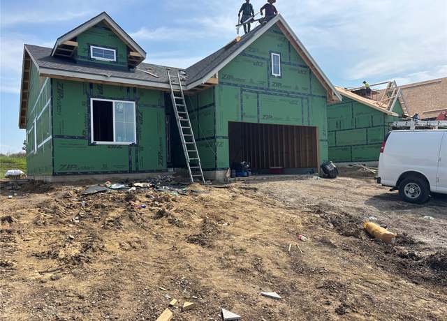 Property at 1830 Silver Maple Dr, Norwalk, IA 50211, 3 beds, 2 baths