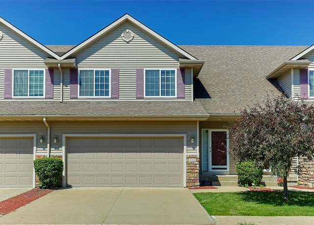 Property at 2212 NW Bayberry Ln, Ankeny, IA 50023, 3 beds, 3.5 baths
