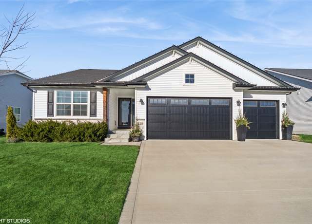 Property at 220 Aaron Ave NW, Bondurant, IA 50035, 4 beds, 3 baths