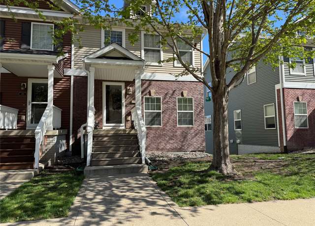 Property at 223 SE Booth Ave, Waukee, IA 50263, 3 beds, 2.5 baths