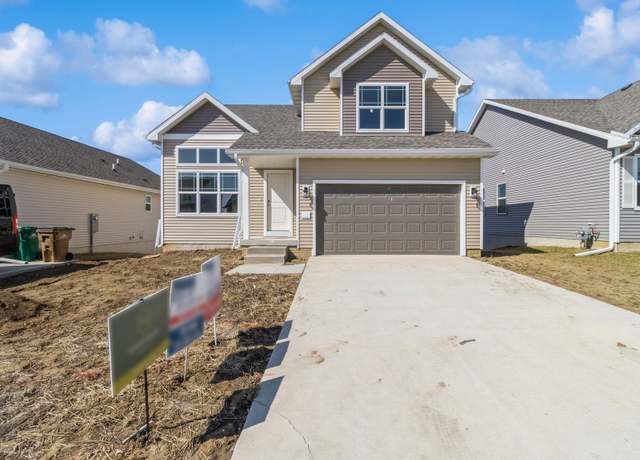 Property at 209 S Valley View Dr, Norwalk, IA 50211, 3 beds, 2.5 baths