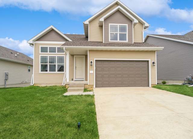 Property at 209 S Valley View Dr, Norwalk, IA 50211, 3 beds, 2.5 baths