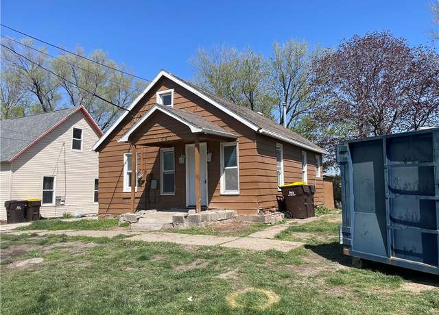 Property at 109 N Jackson St, Osceola, IA 50213, 2 beds, 1 bath