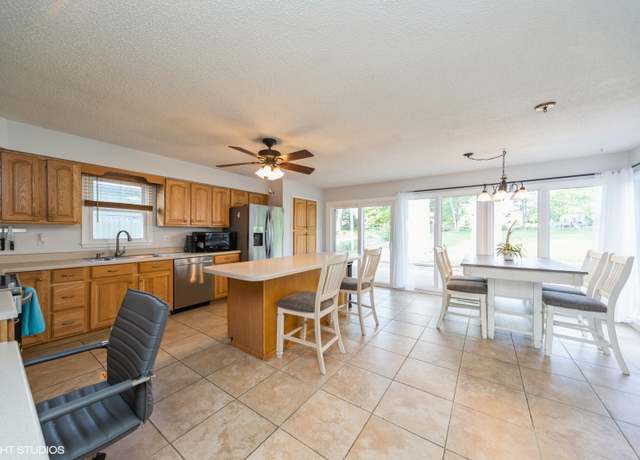 Property at 1223 Cherry Pkwy, Norwalk, IA 50211, 3 beds, 2 baths