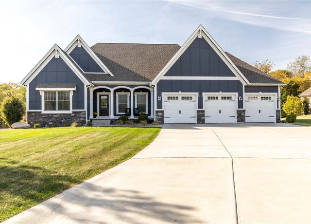 Property at 8536 NW 33rd Ct, Ankeny, IA 50023, 4 beds, 3.5 baths