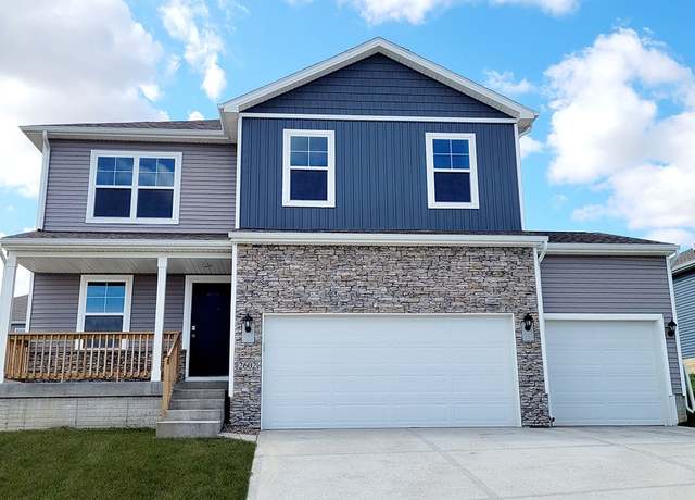 Property at 15121 Ironwood Ln, Urbandale, IA 50111, 5 beds, 3.5 baths