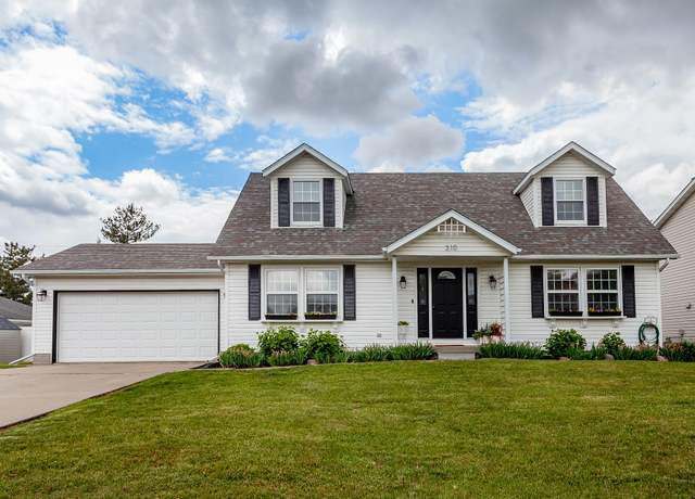 Property at 310 NE Meadowlark Ln, Waukee, IA 50263, 3 beds, 2.5 baths