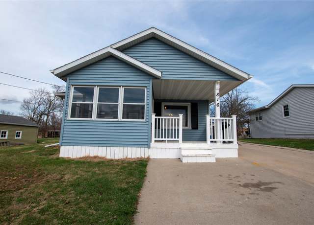 Property at 816 E 7th St S, Newton, IA 50208, 2 beds, 1 bath