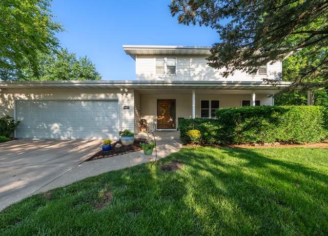 Property at 1617 Jackson Dr, Ames, IA 50010, 4 beds, 2.5 baths
