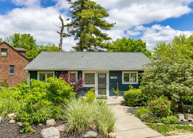 Property at 2740 Forest Dr, Des Moines, IA 50312, 3 beds, 2 baths