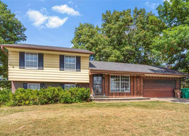 Property at 4281 Wakonda Dr, Norwalk, IA 50211, 3 beds, 1.5 baths
