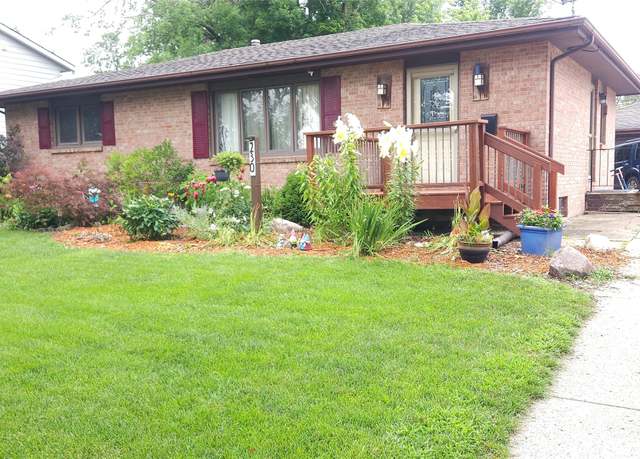 Property at 230 NW Arlan Dr, Ankeny, IA 50023, 3 beds, 1.5 baths