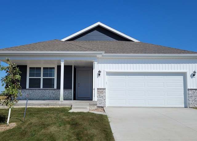 Property at 2901 Plum Dr, Norwalk, IA 50211, 4 beds, 3 baths