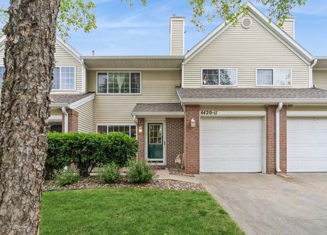 Property at 4420 104th St #11, Urbandale, IA 50322, 2 beds, 1.5 baths