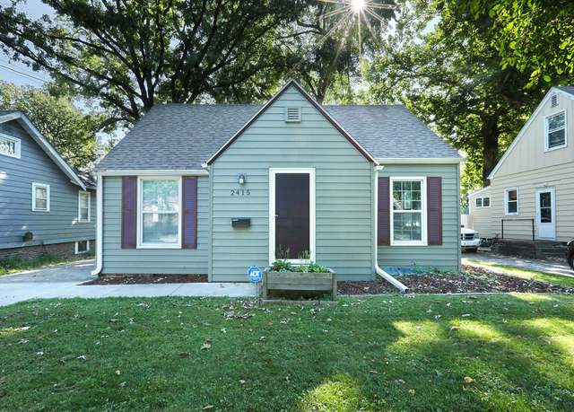 Property at 2415 34th St, Des Moines, IA 50310, 4 beds, 1.5 baths