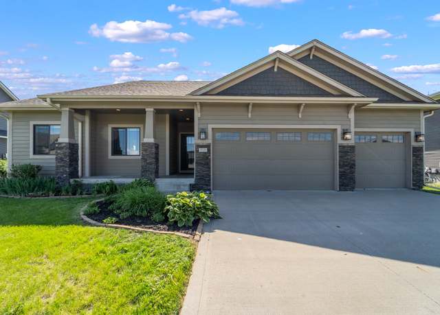 Property at 916 NE Silkwood St, Grimes, IA 50111, 4 beds, 4 baths