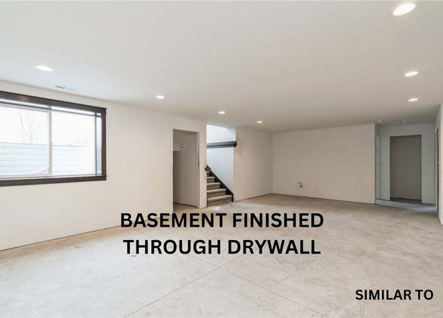 Property at 1216 NW 29th St, Ankeny, IA 50023, 3 beds, 2 baths