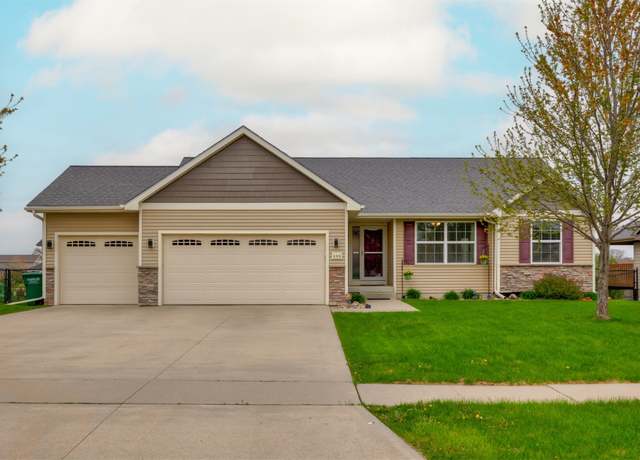 Property at 408 NE 46th St, Ankeny, IA 50021, 4 beds, 3 baths