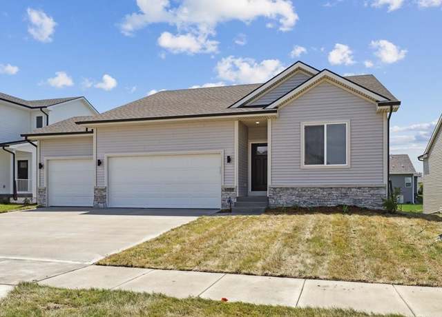 Property at 5516 Greene St, Ames, IA 50014, 3 beds, 2 baths