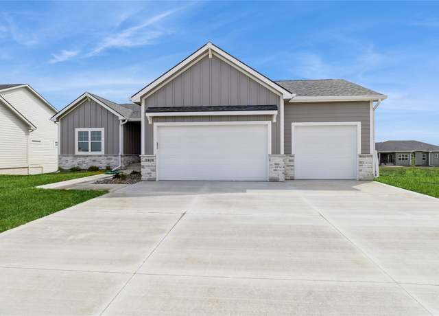 Property at 2801 NW Linwood Ct, Ankeny, IA 50023, 4 beds, 4 baths