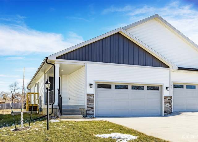 Property at 735 Linden St, Carlisle, IA 50047, 3 beds, 3 baths